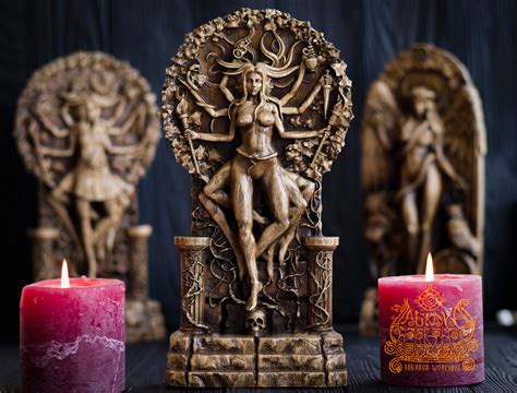 Tapping into the Divine Feminine Energy through the Wicca Goddess Statue
